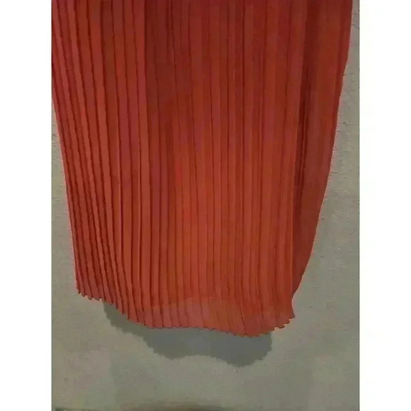 BCBGeneration Women's XS Coral Pleated Cami Dress Short Sleeveless Swiftie - Picture 3 of 10